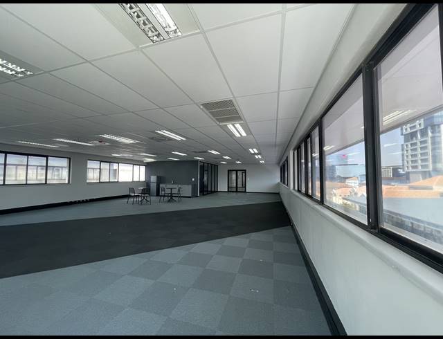 238M² OFFICE TO LET IN SANDTON CENTRAL